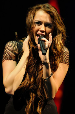 Miley Cyrus pic #441887