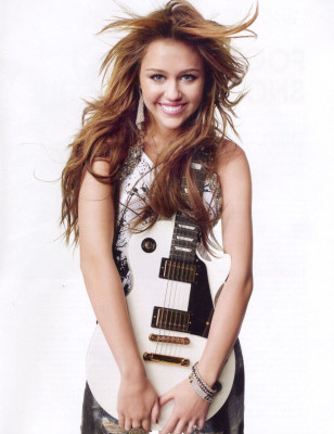 photo 18 in Miley Cyrus gallery [id264615] 2010-06-17 00:00:00