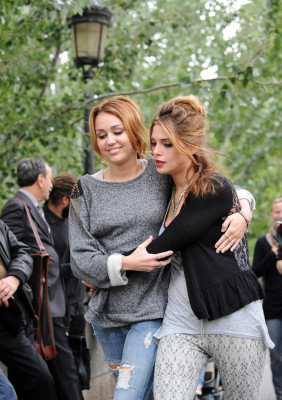 Miley Cyrus pic #405537