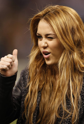 photo 23 in Miley Cyrus gallery [id329031] 2011-01-18 00:00:00
