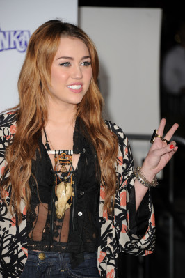 photo 18 in Miley gallery [id342265] 2011-02-14 00:00:00