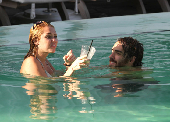 Miley Cyrus pic #499371