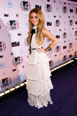 photo 26 in Miley gallery [id303479] 2010-11-12 00:00:00