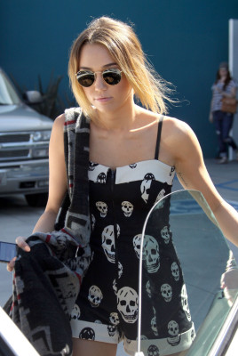 Miley Cyrus pic #477574