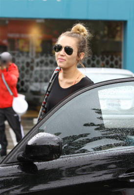 photo 17 in Miley Cyrus gallery [id476111] 2012-04-17 00:00:00
