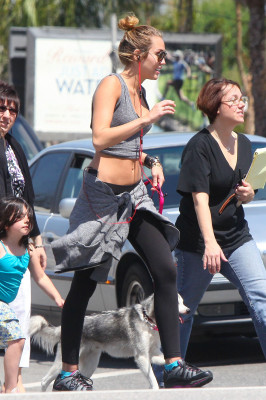 photo 9 in Miley gallery [id472462] 2012-04-08 00:00:00