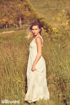 Miley Cyrus pic #931763