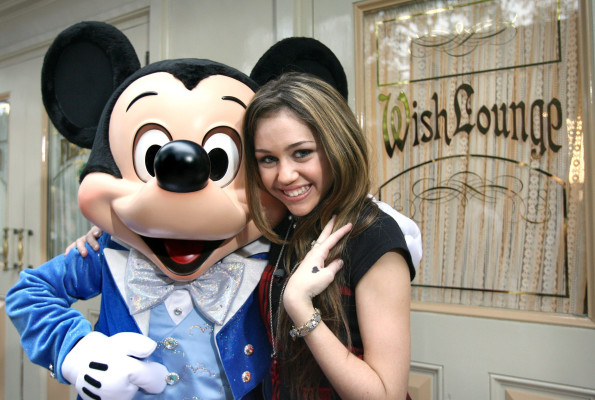 photo 29 in Miley gallery [id160976] 2009-06-04 00:00:00