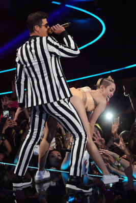 photo 14 in Miley Cyrus gallery [id629688] 2013-09-02 00:00:00
