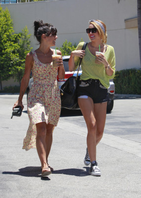photo 5 in Miley Cyrus gallery [id503690] 2012-06-26 00:00:00