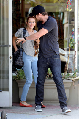 photo 17 in Miley gallery [id488456] 2012-05-15 00:00:00