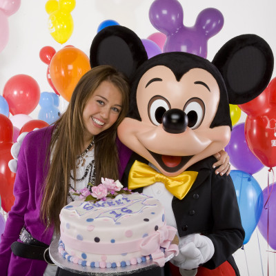 photo 26 in Miley Cyrus gallery [id161096] 2009-06-05 00:00:00