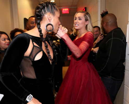 photo 6 in Miley Cyrus gallery [id1003632] 2018-01-30 00:00:00