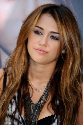 photo 6 in Miley Cyrus gallery [id276043] 2010-08-09 00:00:00