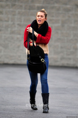 photo 5 in Miley gallery [id445901] 2012-02-15 00:00:00