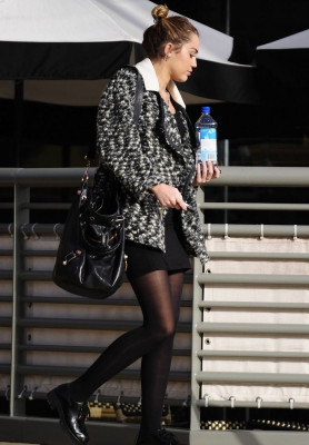photo 29 in Miley Cyrus gallery [id426250] 2011-12-05 00:00:00