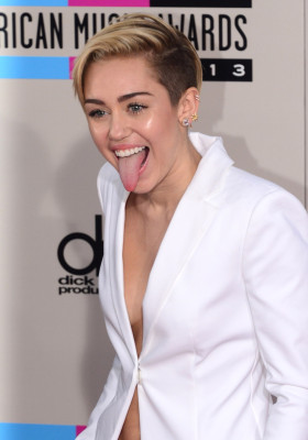 photo 25 in Miley Cyrus gallery [id650042] 2013-11-29 00:00:00