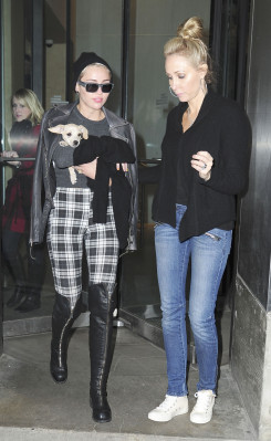 photo 17 in Miley gallery [id577119] 2013-02-22 00:00:00