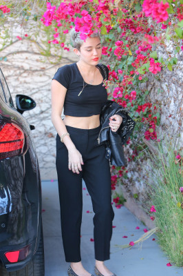 Miley Cyrus pic #581050