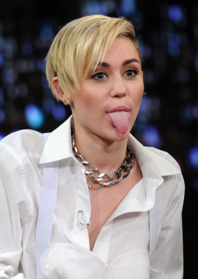 Miley Cyrus pic #639896