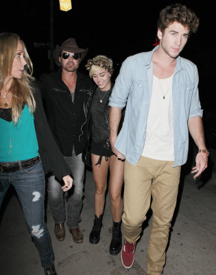 Miley Cyrus pic #528845
