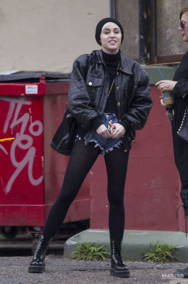Miley Cyrus pic #681938