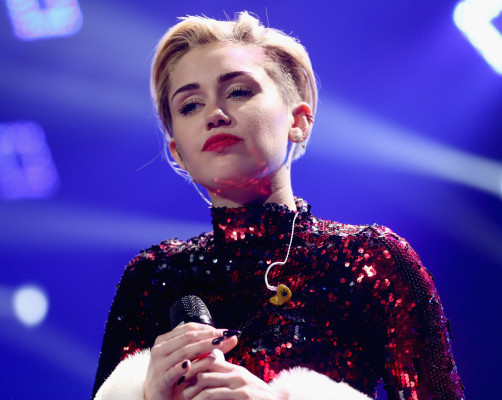 Miley Cyrus pic #653351