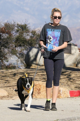 photo 14 in Miley Cyrus gallery [id1002428] 2018-01-27 00:00:00