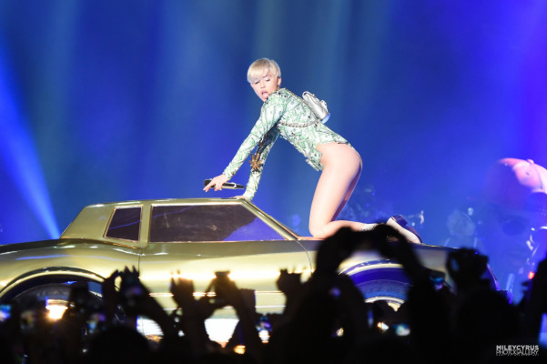 Miley Cyrus pic #706598