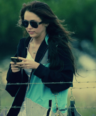 Miley Cyrus pic #562364