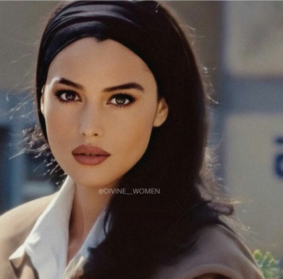 Monica Bellucci pic #1231873