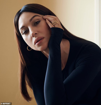 Monica Bellucci pic #1129171