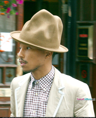 photo 4 in Pharrell gallery [id174850] 2009-08-04 00:00:00