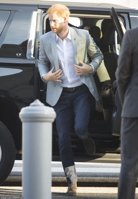 Prince Harry of Wales pic #965976