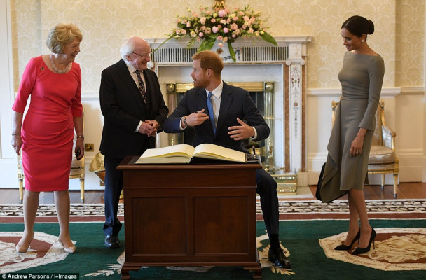 Prince Harry of Wales pic #1050031