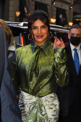 photo 4 in Priyanka Chopra gallery [id1288796] 2021-12-19 00:00:00