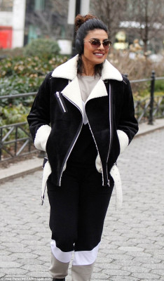 Priyanka Chopra pic #1005067