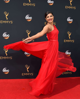 Priyanka Chopra pic #877734