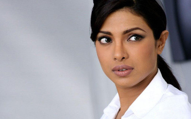 photo 19 in Priyanka Chopra gallery [id593356] 2013-04-10 00:00:00