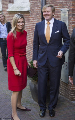photo 6 in Queen Maxima of Netherlands gallery [id801029] 2015-10-06 00:00:00
