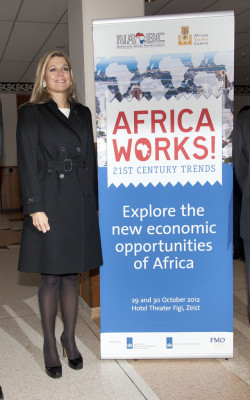 Queen Maxima of Netherlands pic #602347