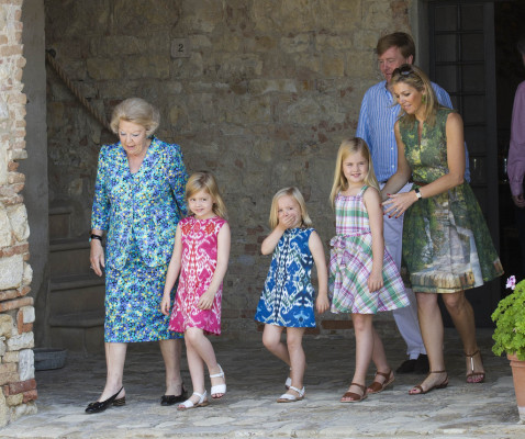 Queen Maxima of Netherlands pic #602345