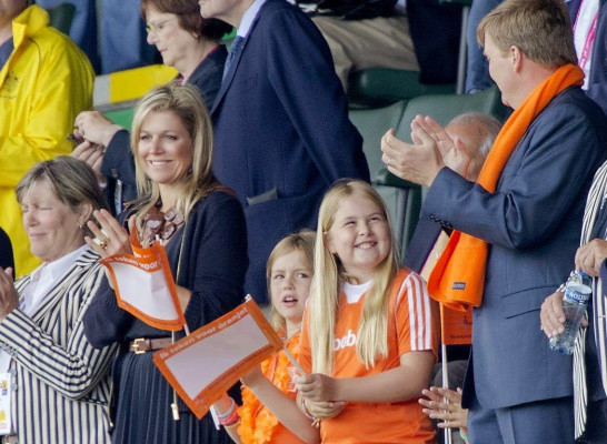 Queen Maxima of Netherlands pic #715522