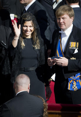 Queen Maxima of Netherlands pic #612193