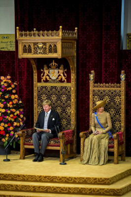 Queen Maxima of Netherlands pic #637180