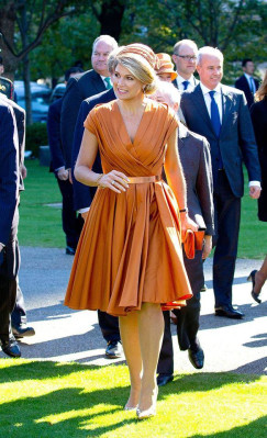 Queen Maxima of Netherlands pic #738485
