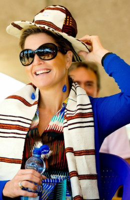 Queen Maxima of Netherlands pic #658414