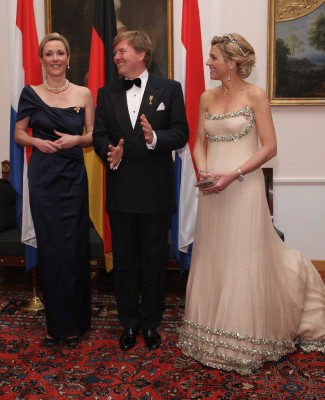 Queen Maxima of Netherlands pic #616391
