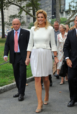 Queen Maxima of Netherlands pic #622394