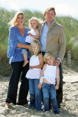 Queen Maxima of Netherlands pic #622350